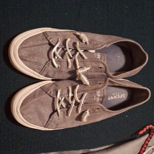 Sperry Womens Grey And Silver Sneakers